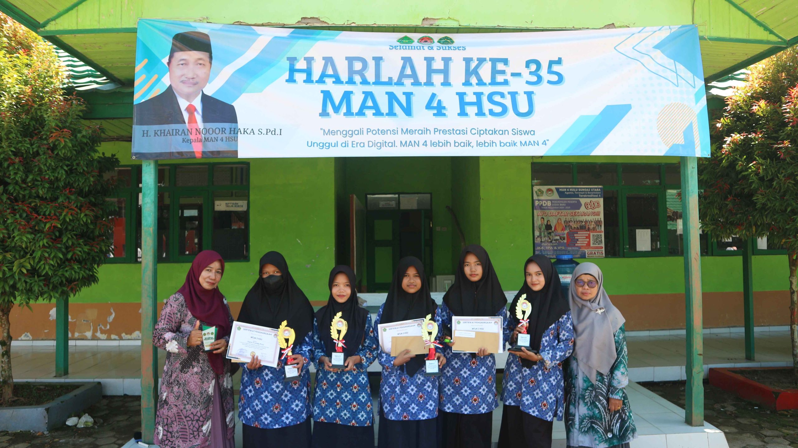 MTsN 3 HSU Meraih Prestasi Gemilang di Hari Lahir Ke-35 MAN 4 HSU MTsN 3 HSU Meraih Prestasi Gemilang di Hari Lahir Ke-35 MAN 4 HSU