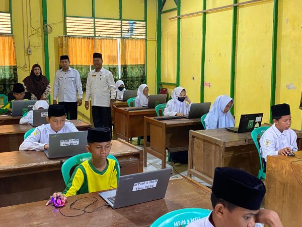 Pelaksanaan AKMI di MTsN 3 Hulu Sungai Utara Pelaksanaan AKMI di MTsN 3 Hulu Sungai Utara