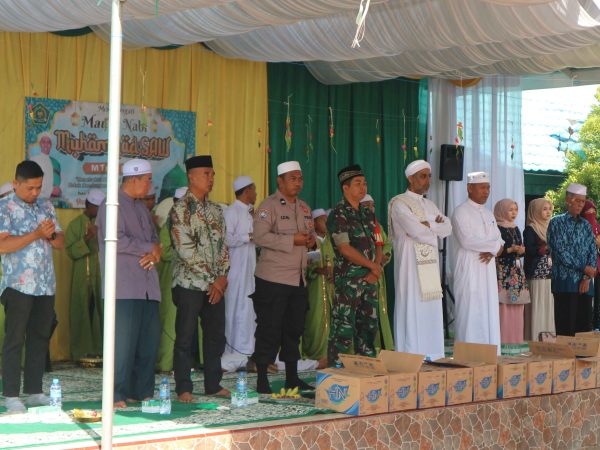 MTsN 3 HSU Gelar Peringatan Maulid Nabi Muhammad SAW 1446 H MTsN 3 HSU Gelar Peringatan Maulid Nabi Muhammad SAW 1446 H
