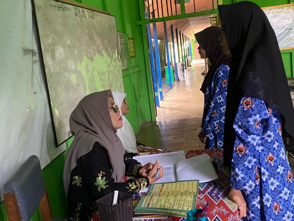 MTsN 3 HSU Gelar Penyetoran Tahfiz Juz 30 Secara Rutin Usai Salat Dhuha MTsN 3 HSU Gelar Penyetoran Tahfiz Juz 30 Secara Rutin Usai Salat Dhuha