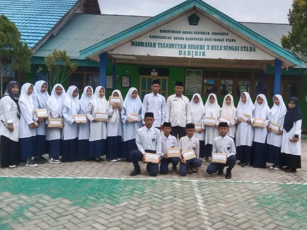 MTsN 3 HSU Gelar Muhadharah, Ajang Tingkatkan Kreativitas dan Kepercayaan Diri Siswa MTsN 3 HSU Gelar Muhadharah, Ajang Tingkatkan Kreativitas dan Kepercayaan Diri Siswa
