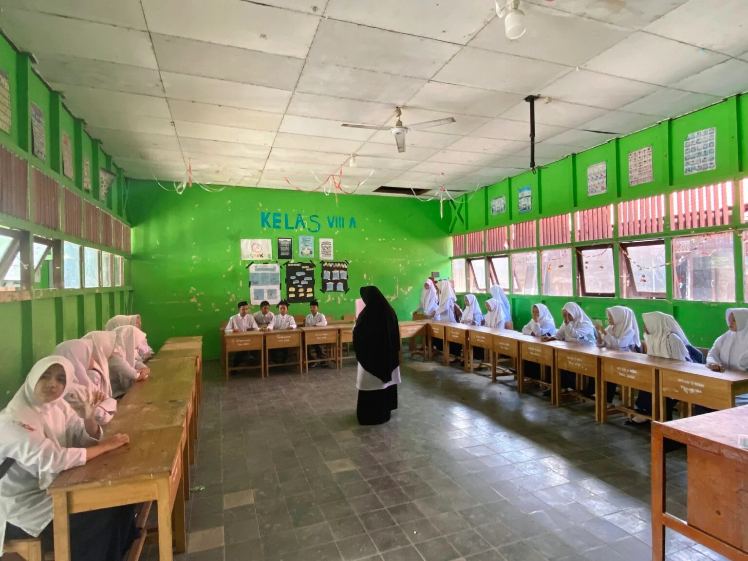 Semester 2 Dimulai, MTsN 3 HSU Wujudkan Pembelajaran Aktif dengan Semangat Baru Semester 2 Dimulai, MTsN 3 HSU Wujudkan Pembelajaran Aktif dengan Semangat Baru