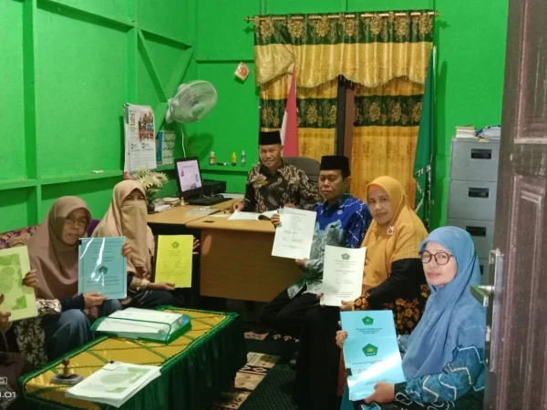 MTsN 3 HSU Gelar Supervisi Perencanaan Pembelajaran Semester Genap Tahun Pelajaran 2025/2026 MTsN 3 HSU Gelar Supervisi Perencanaan Pembelajaran Semester Genap Tahun Pelajaran 2025/2026